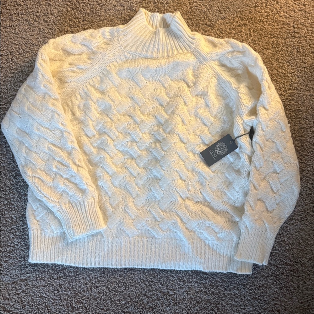 Brand new Vince camuto chunky knit sweater